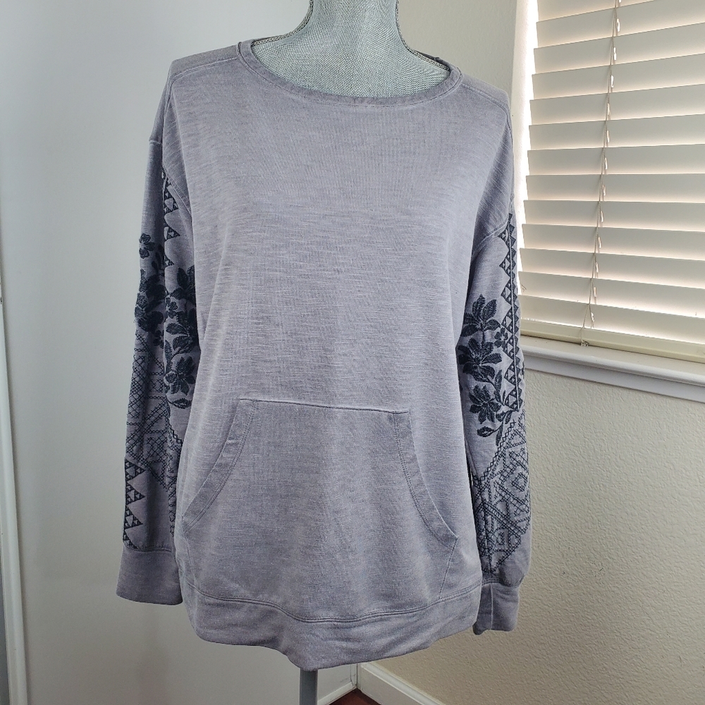 Knox Rose Embroidered Long Sleeved Shirt Small